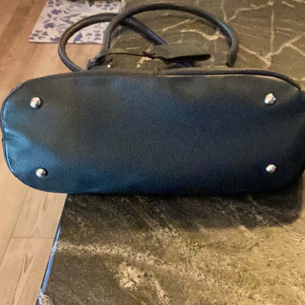Elegant Navy Blue Leather Tignanello  Shoulder Bag - Picture 7 of 7